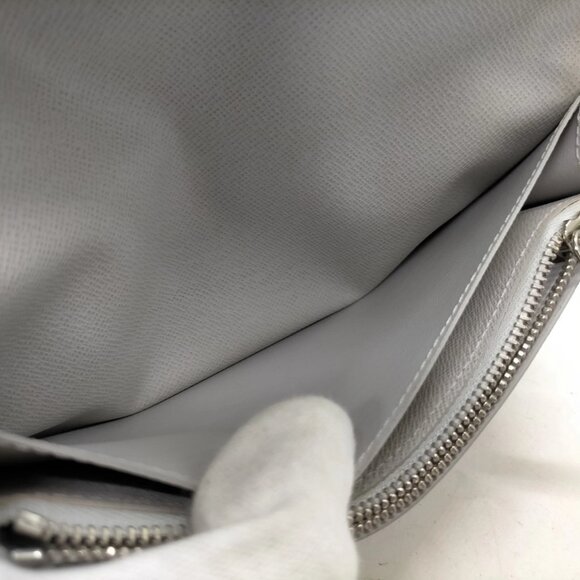 $1567 Authentic LOUIS VUITTON Made in FRANCE TA3220 White Leather Long Wallet - Picture 11 of 12